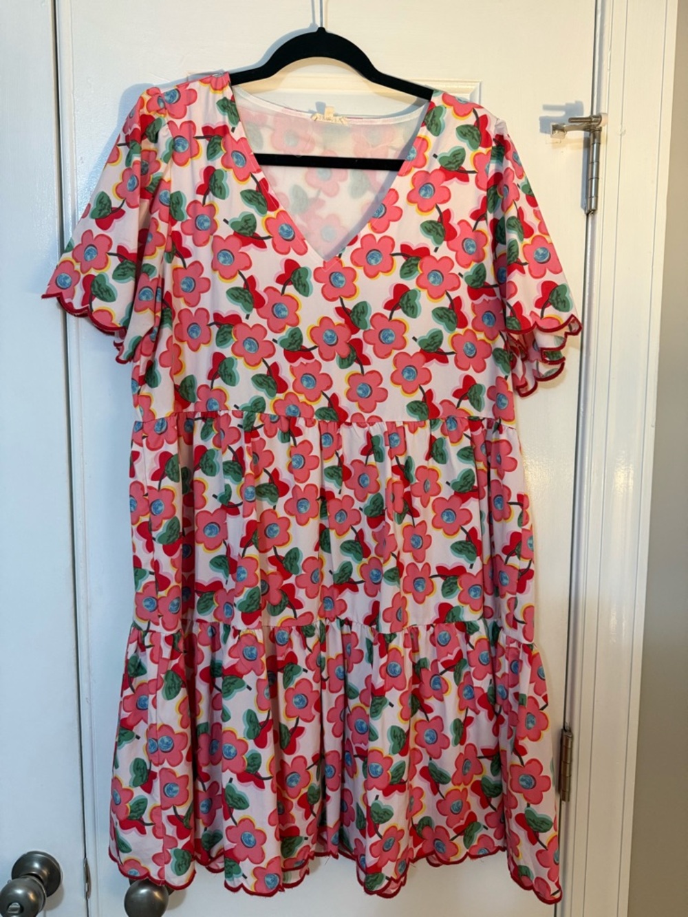 JODIFL Pink Floral Tiered V-Neck Dress